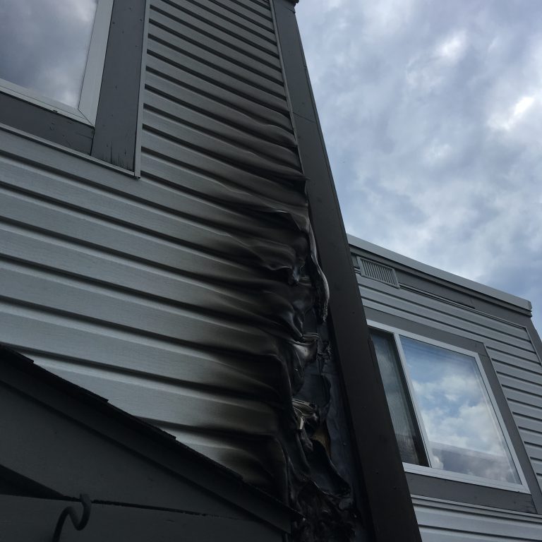 Garden hose puts out Castlegar apartment fire