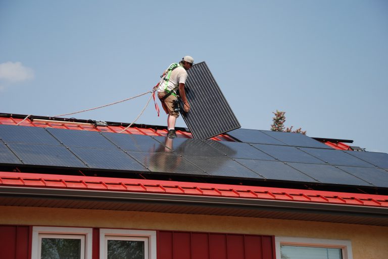 New energy grant targets community buildings