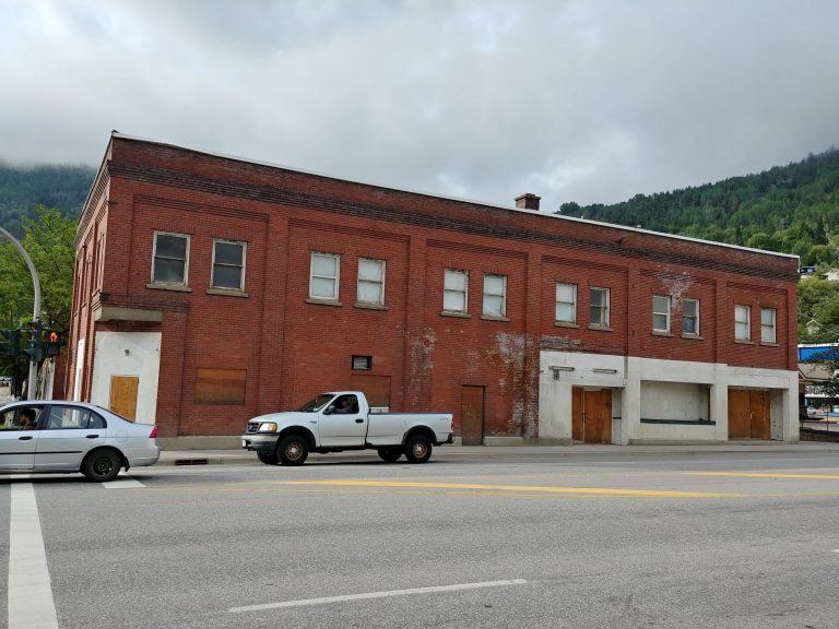 Old Union Hotel demolition starts today