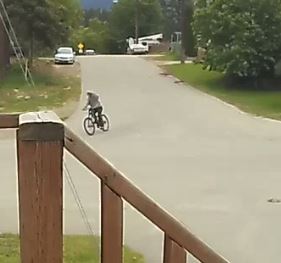 RCMP arrest suspect following arson that fully engulfed two Castlegar homes