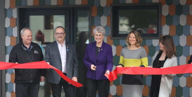 Ribbon cut on new Castlegar and District Kids’ Club