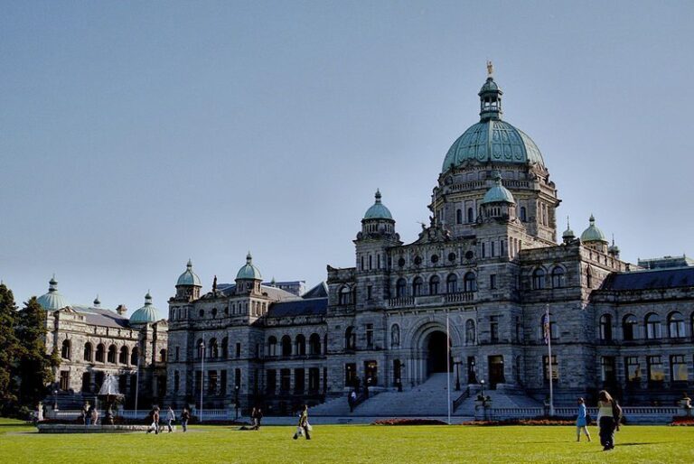 B.C. fiscal report shows optimistic forecast despite challenges