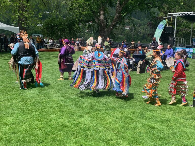 Second edition of Sinixt history book released