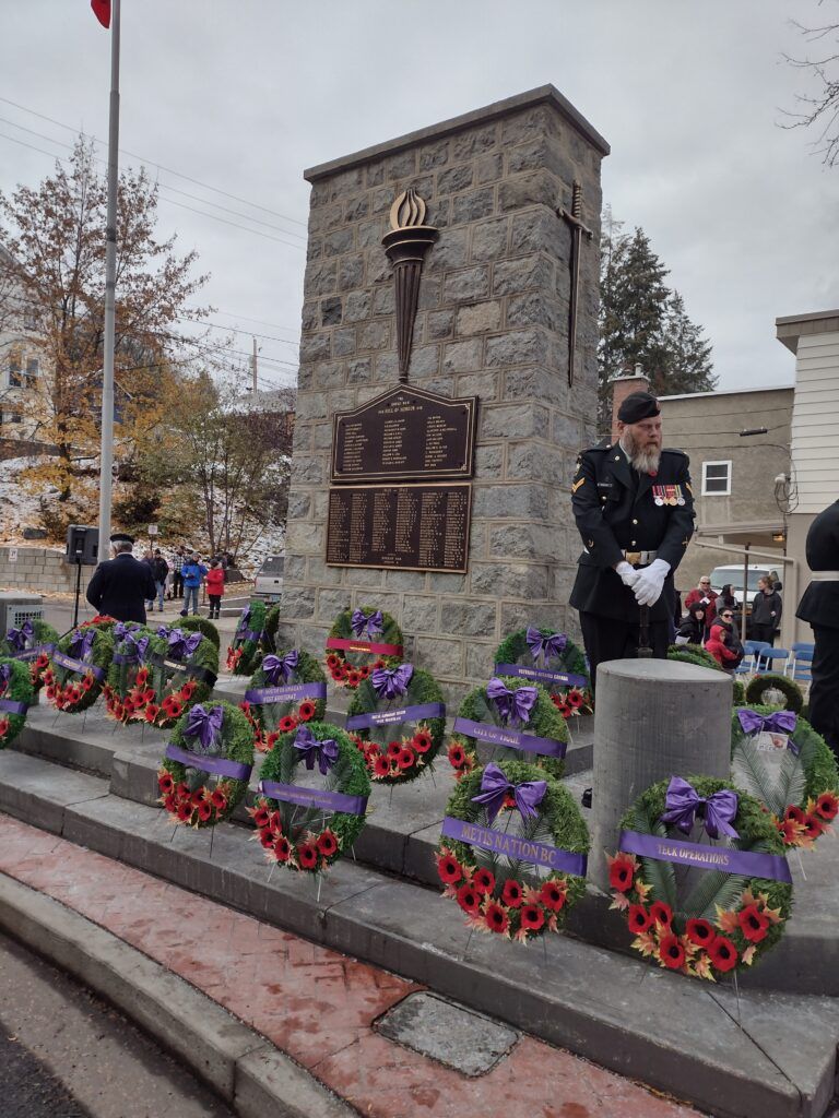 Hundreds gather for Remembrance Day in Trail