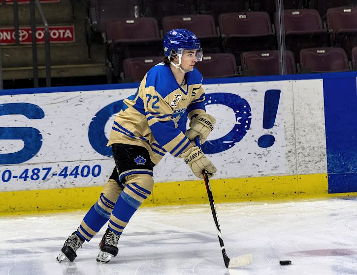 Trail Smoke Eaters trade Quinn Disher for Ethan Mann