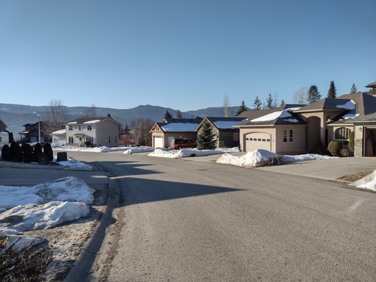 Castlegar council briefs: Investigating strata servicing to cost $2,500