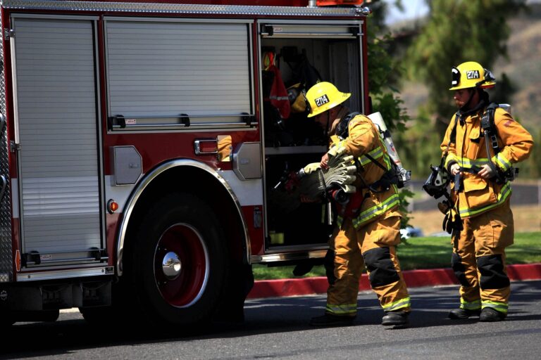 Columbia Ave structure fire in Trail